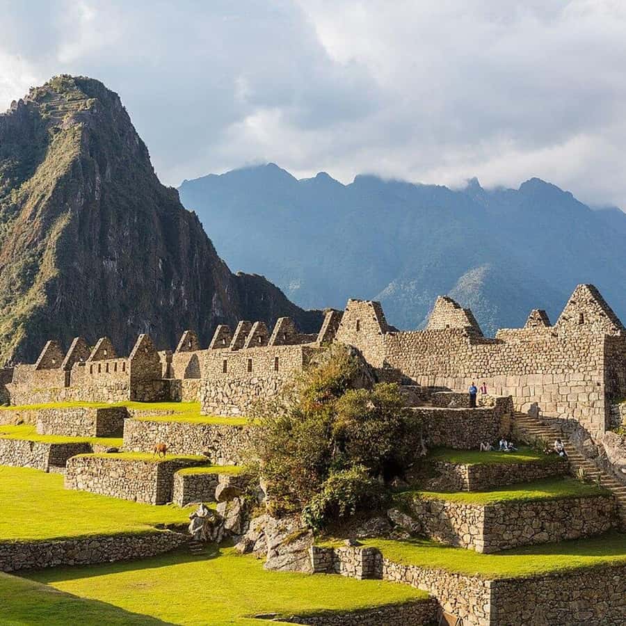 From Cusco: 2-day excursion to Machu Picchu + With Tickets - Your 2-Hour Free Time: Exploring or Climbing on Your Own