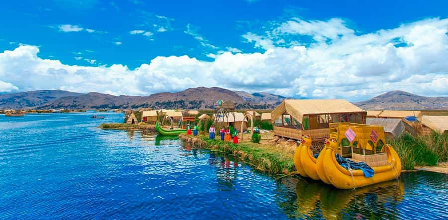 From Cusco: 3-Night Lake Titicaca Excursion - Cusco to Puno: the overnight bus part is real travel time