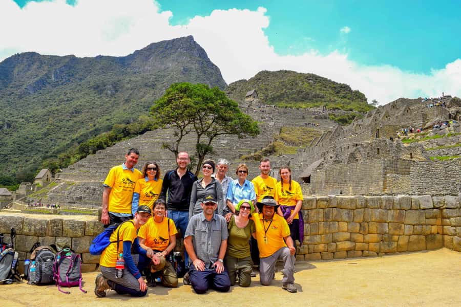 From Cusco: 4-Day Inca Jungle Adventure to Machu Picchu - The part people praise most: guides that make the days feel human