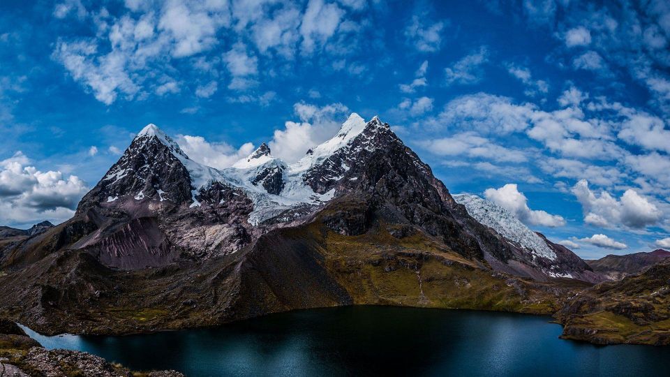 From Cusco: Ausangate 7 Lakes Tour with Meals - Walking Between the Lakes: Where the Colors Come From