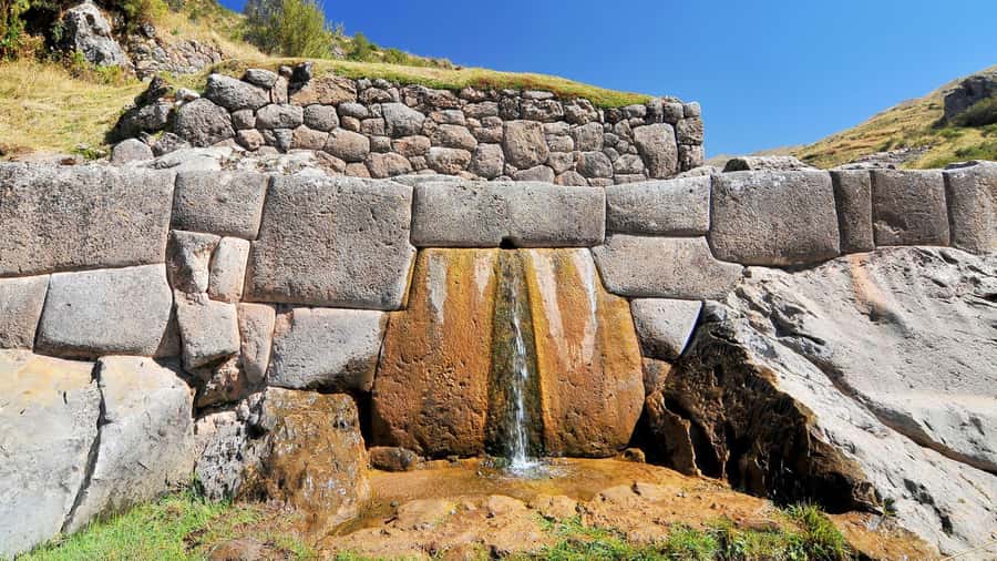 From Cusco: City tour 4 ruins + Qoricancha - Puca Pucara: a fortress in terraces and stairways