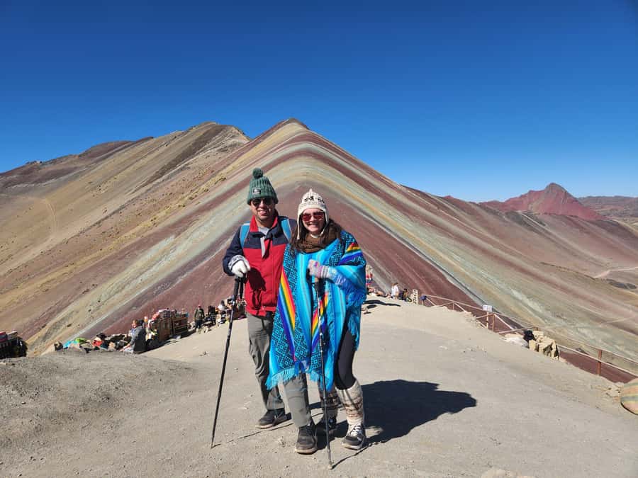 From Cusco: Full Day tour to Rainbow mountain and Red Valley - The 4 AM pickup and ride: how the morning is set up