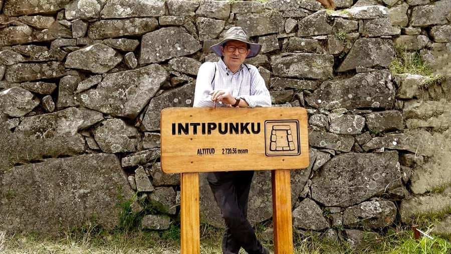 From Cusco: Machu Picchu 2-Day Inca Trail - Your guide experience: what to expect from the way the day is run