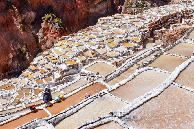 From Cusco: Moray, Maras Salt Mines & Chinchero Weavers Half-Day - Transport and comfort: what to expect on the road