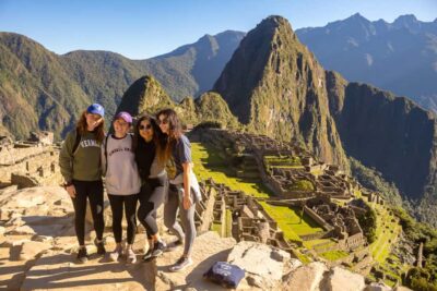 From Cusco: One-Day Round Trip to Machu Picchu by Train - The 04:00 hotel pickup: why the early start is the point