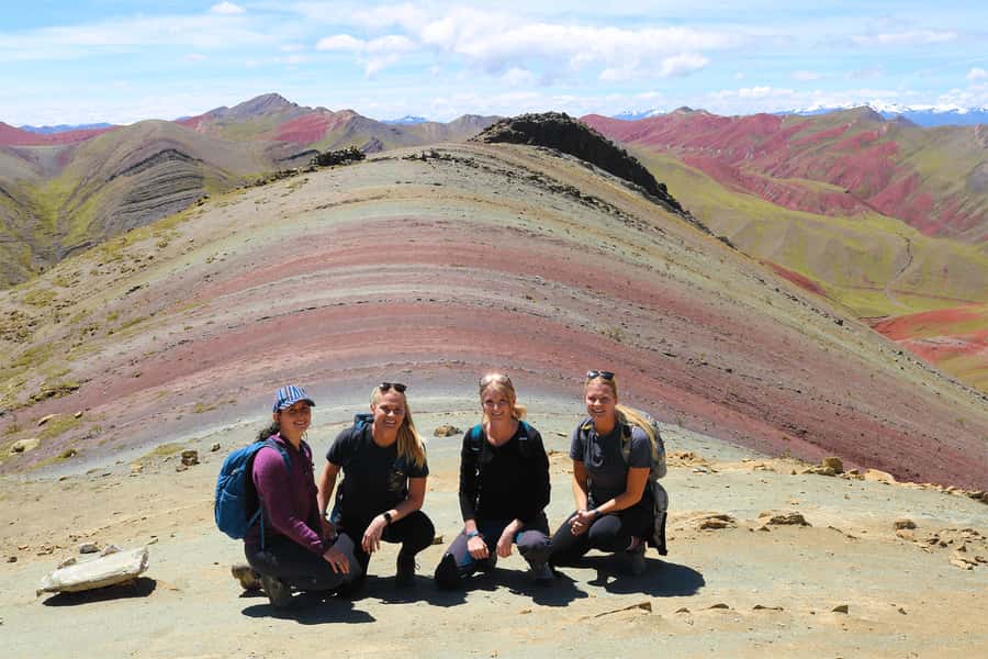 From Cusco: Palccoyo Mountain Tour full day - Arriving at Palccoyo (4,900 m): What the Hike Really Feels Like