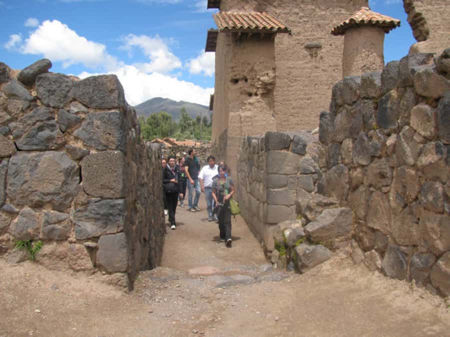From Cusco: Puno and Uros Islands 2-Day Trip - What to Pack (and What Not to Bring) for the Lake and the Bus Ride