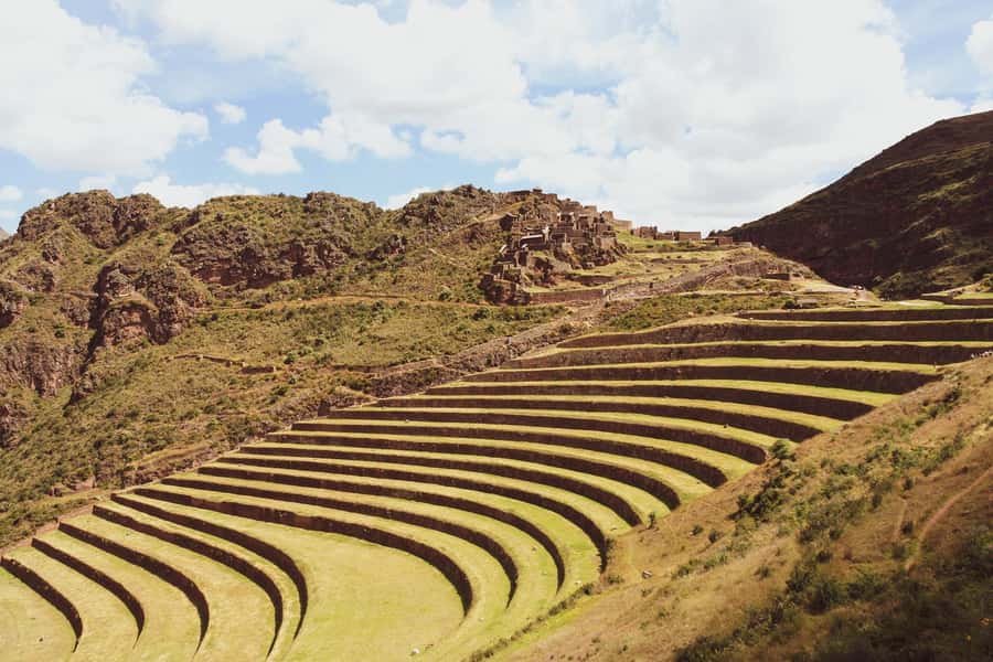 From Cusco: Sacred Valley ending in Ollantaytambo and Lunch - Urubamba Lunch: A Real-Time Break in the Valley