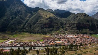 From Cusco: Sacred Valley ending in Ollantaytambo and Lunch - Pisac Ruins on the Mountain: Terraces, Towns, and Photo Moments