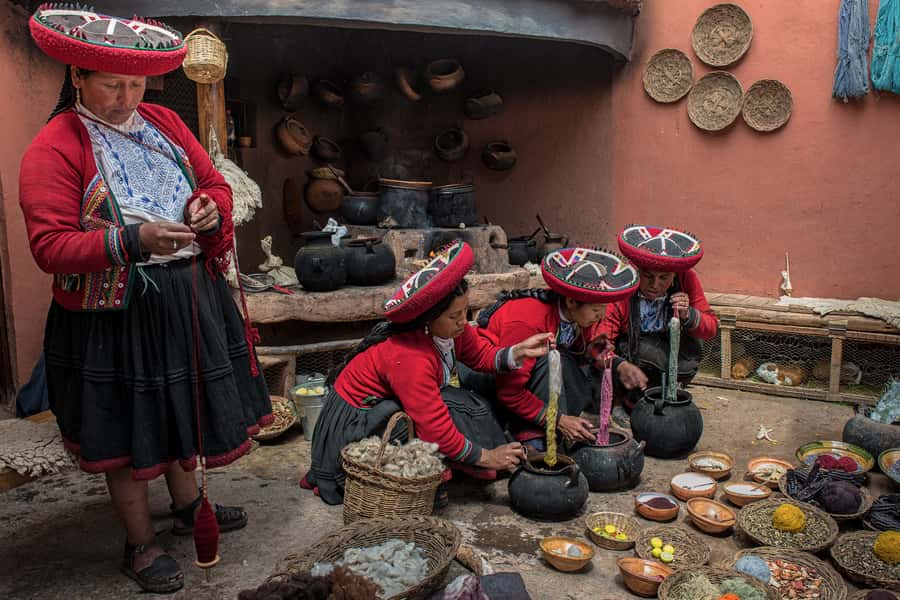 From Cusco: Sacred Valley Tour with Buffet Lunch - Shared group vs private tour: how the day changes