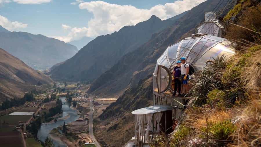 From Cusco: Via Ferrata & Zip Line with lunch - The lunch choice: transparent capsule dining or box lunch on a bridge