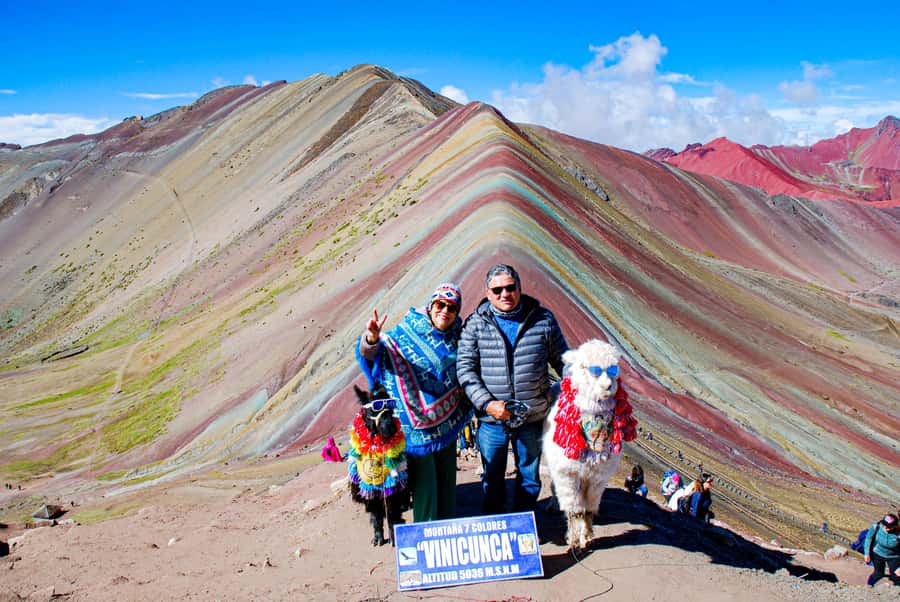 From Cusco: Vinicunca Mountain of Colors Excursion + Ticket - Arriving at Vinicunca: Photos, Colors, and Your 1-Hour Top Time