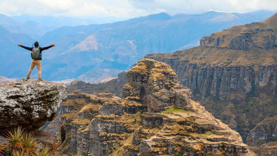 From Cusco: Waqrapukara Hike Full-Day Tour With Meals - Guide quality and language options: what you can expect day-of