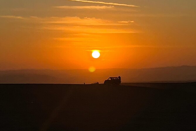 From Huacachina: Sunset buggy and sandboarding - Sandboarding runs: learning fast, repeating runs, and staying safe