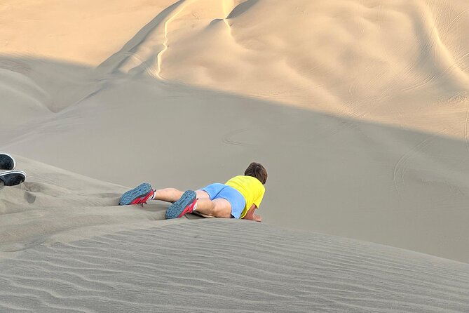 From Huacachina: Sunset buggy and sandboarding - Sunset and downtime: when the desert turns photogenic