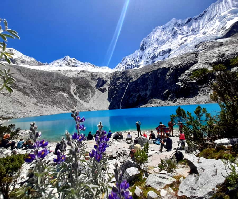 From Huaraz: Lake 69 Trek Day Tour - White Mountain Range - The drive from Huaraz: Callejón de Huaylas to Yungay and Llanganuco