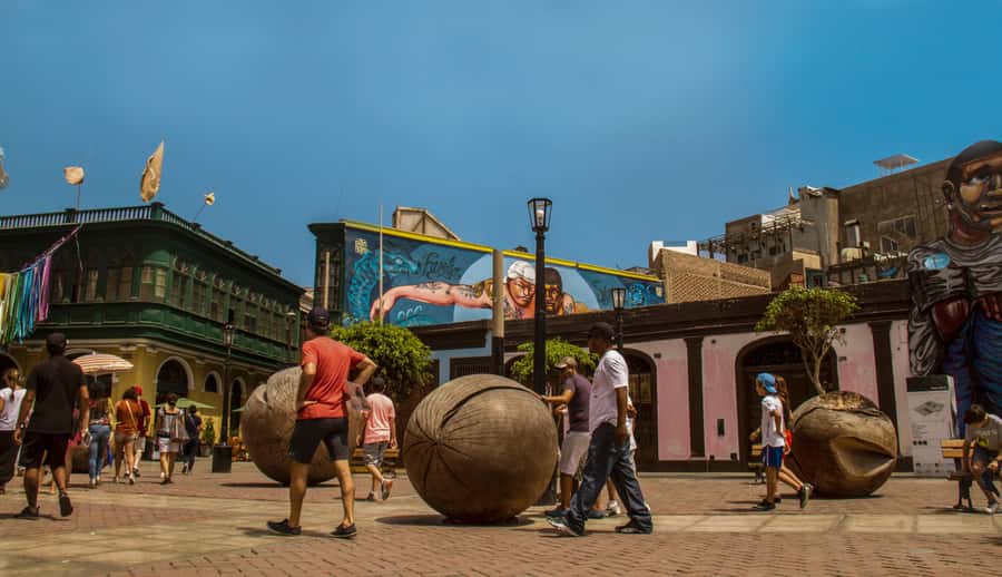 From Lima: Callao District Highlights Tour with a Guide - Gálvez Passage, Monumental Callao, and the Casa Fugaz Creative Block