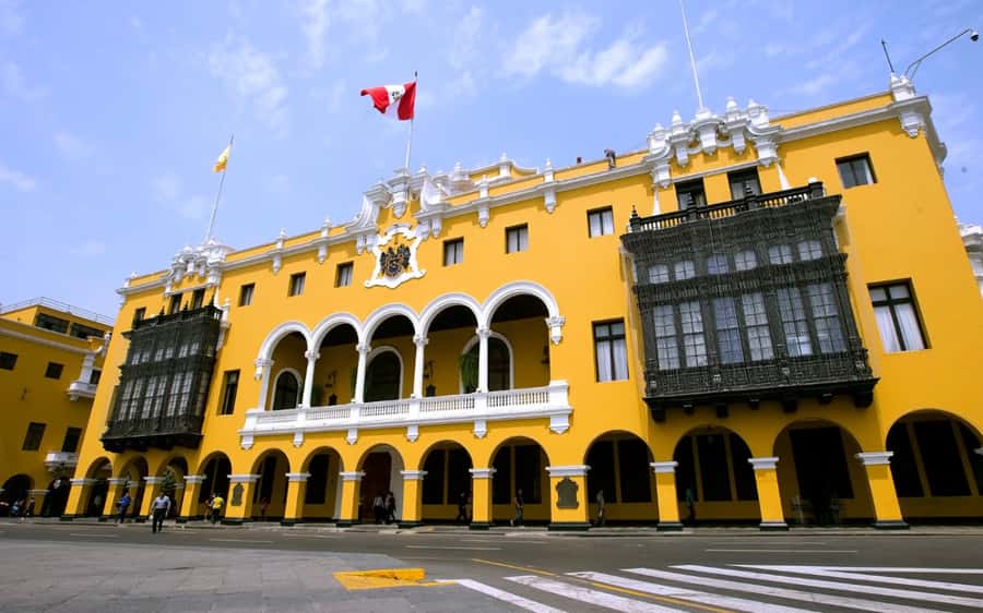 From Lima: City Tour with Catacombs & Pachacamac Inka Ruins - Lunch at midday: use the 1 hour 30 minutes well