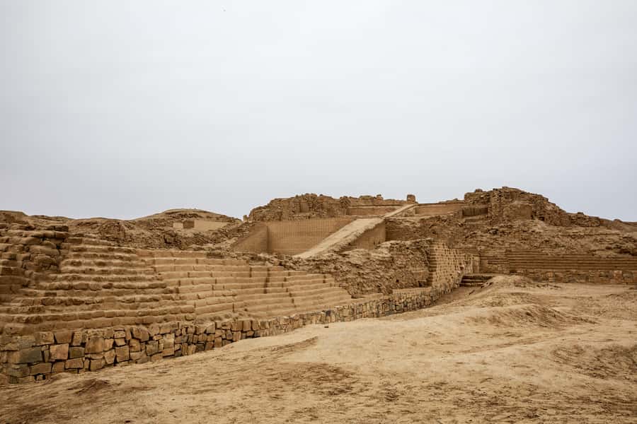 From Lima: Excursion to the Temple of Pachacamac - The Air-Conditioned Minivan Ride: Low-Stress Momentum