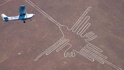 From Lima: Full day flight over in the Nazca Lines - The 4:00 AM Miraflores pickup and the long bus to Nazca