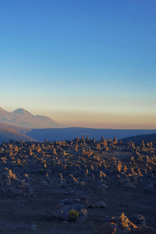 From Puno: 2-Day Tour to Colca Canyon ending in Arequipa - Cruz del Cóndor: where you watch the condor flight
