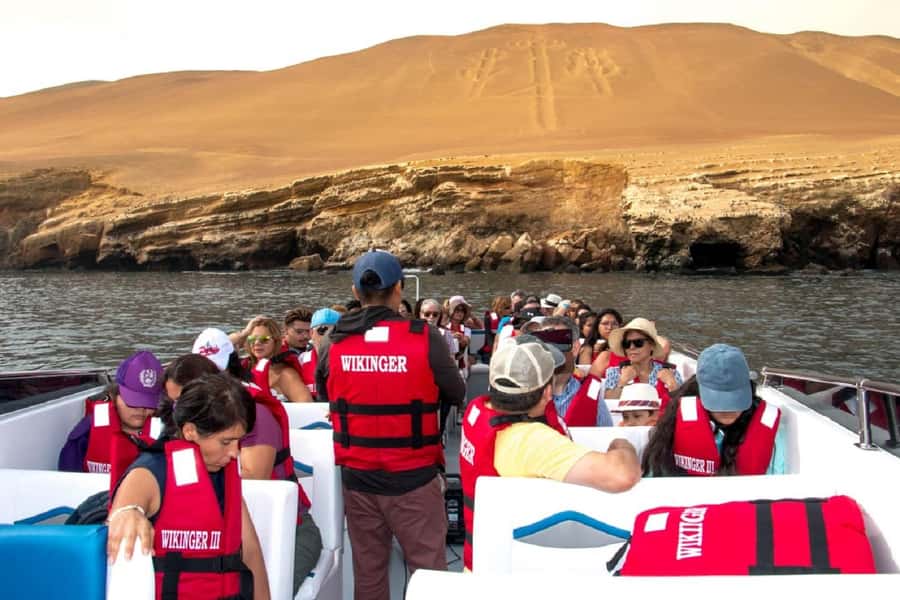 From San Martin Port: Ballestas Islands Tour in Paracas - From San Martín Port to El Chaco: getting there without stress