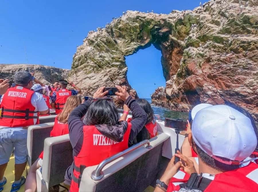 From San Martin Port: Ballestas Islands Tour in Paracas - Candelabro: the Paracas geoglyph view from the sea