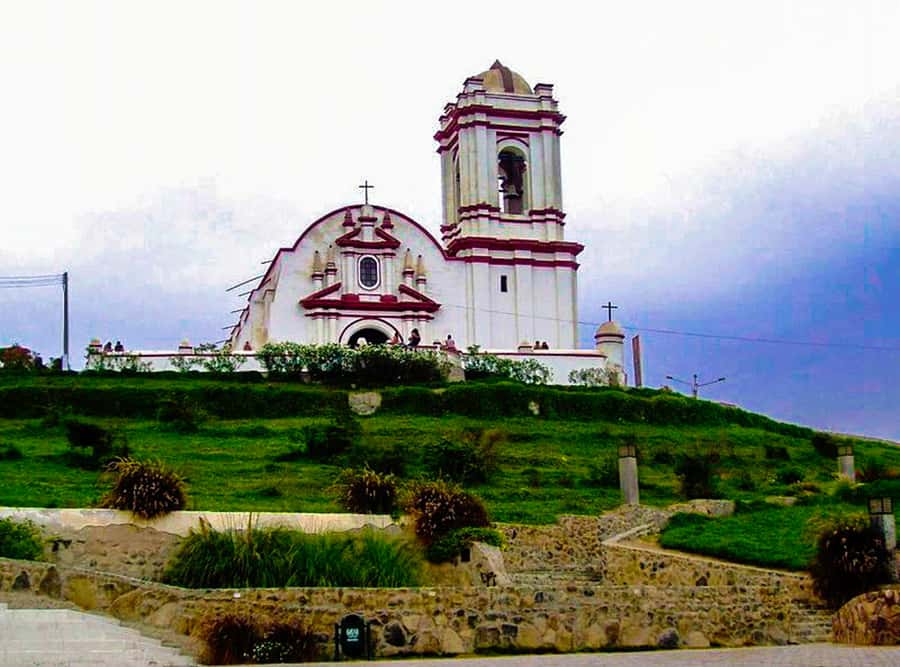 From Trujillo: Complete full day tour with museums - From the Moche countryside to living craftsmanship