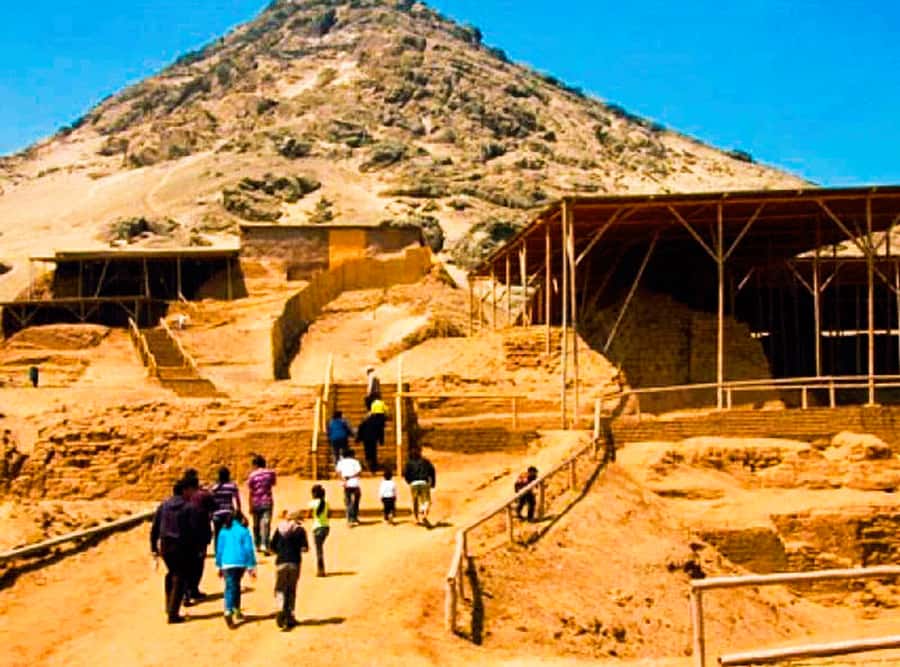From Trujillo: Complete full day tour with museums - Chan Chan’s nine citadels: power built with restrictions