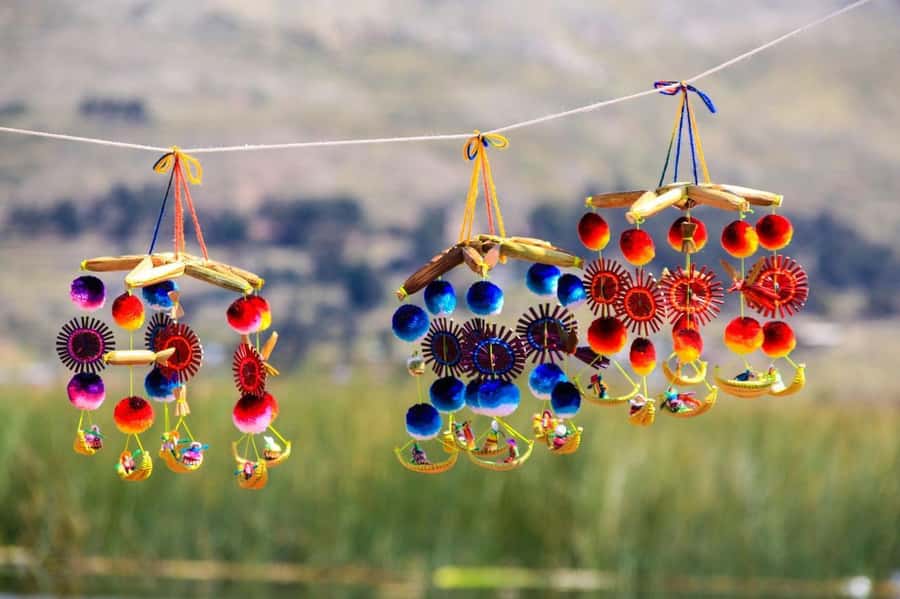 Half Day Guided Lake Titicaca Tour to Uros Floating Islands - Breaks and Free Time: How to Avoid Feeling Rushed