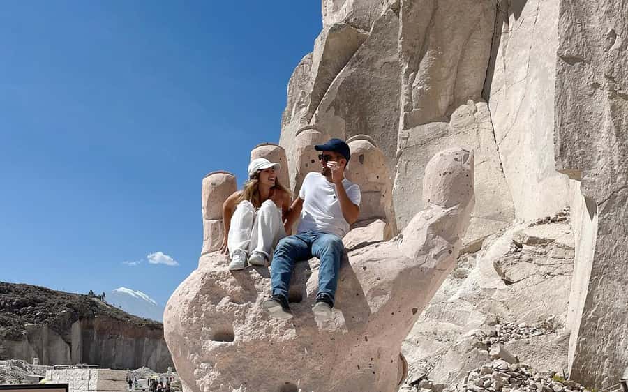 Half-day tour in Arequipa: Sillar route - Pickup, Van Ride, and Choosing Your Start Time
