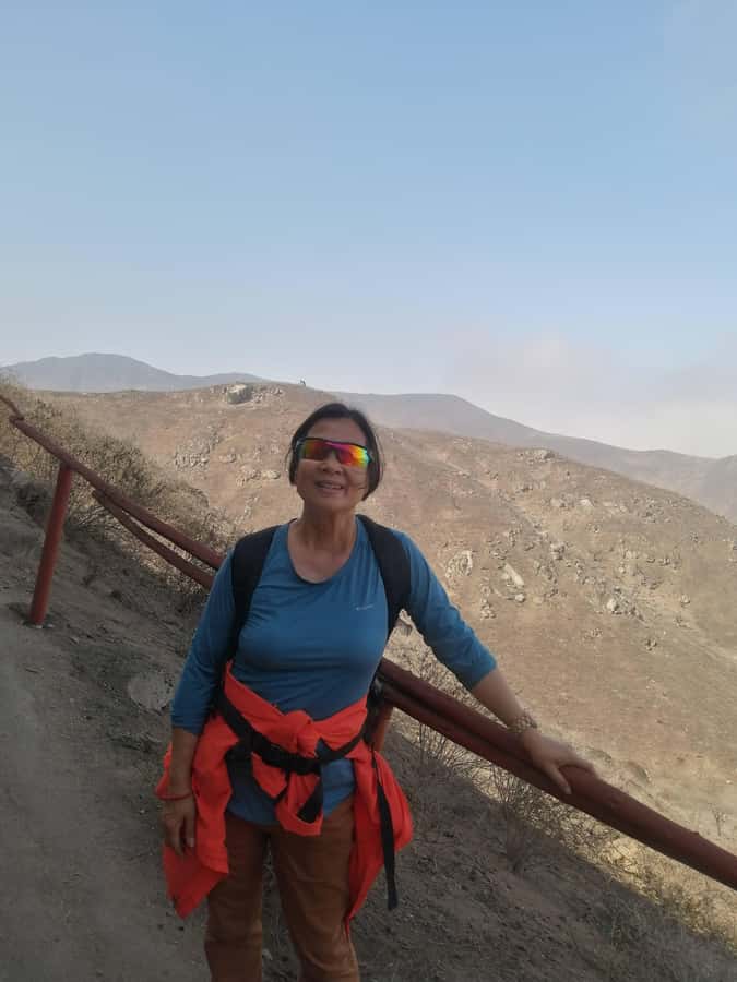 Hiking Lomas de Lachay in Lima - The hike itself: dunes, hills, and viewpoint moments