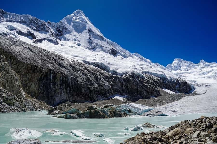 Huaraz: Full Day Rocotuyoc Lagoon + Frozen Lagoon - Entering Huascarán National Park: the moment Rocotuyoc shows up