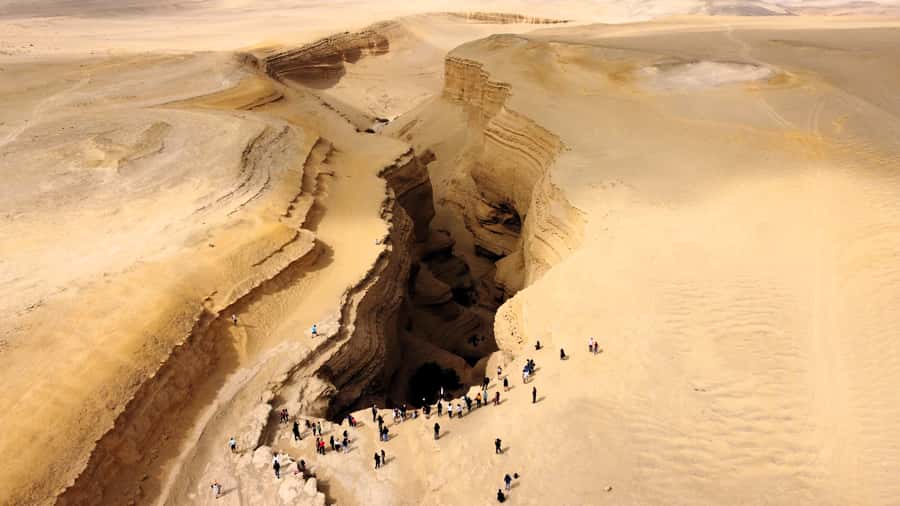 Ica: Canyon of the Lost Tour in Ocucaje Desert - Guide style and language: English varies, so plan your expectations