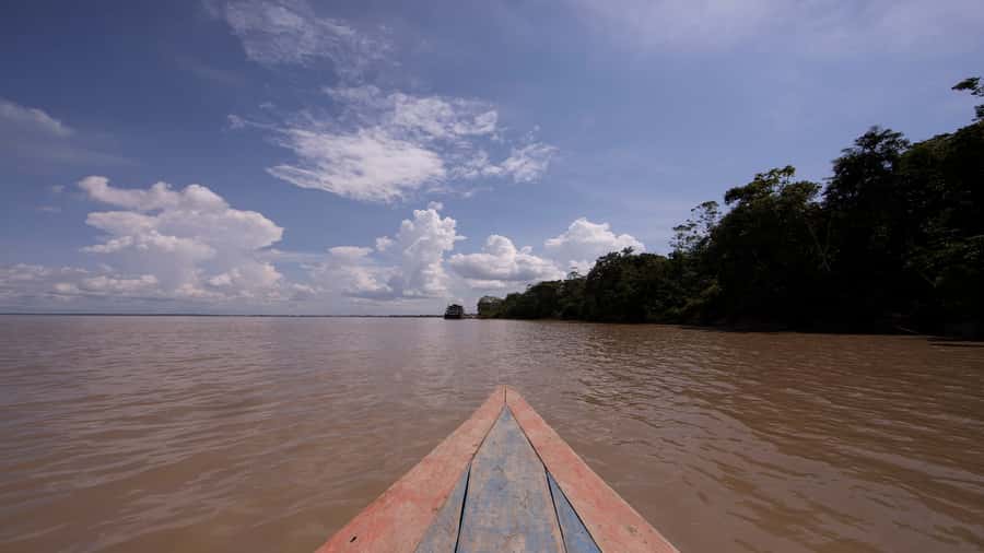 Iquitos: Piranha Fishing Experience in the Amazon jungle - The river boat ride: building time for views and a calmer start