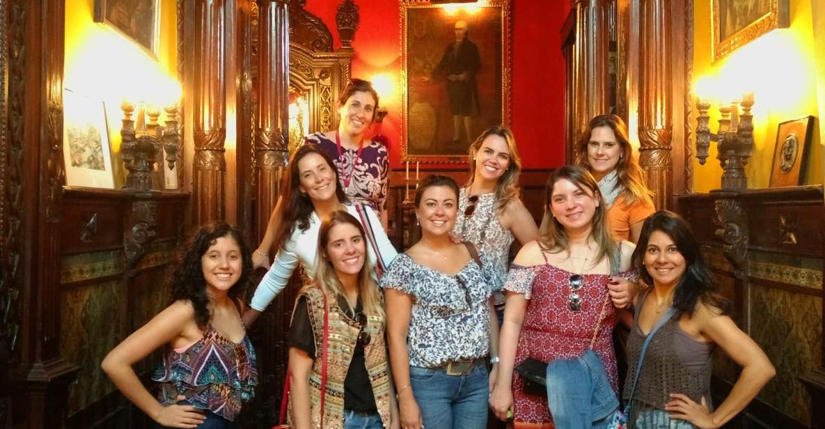 La casa de Aliaga, an alive colonial jewel at Lima center. - Price and logistics: $40 for the tour, plus the extra entrance fee