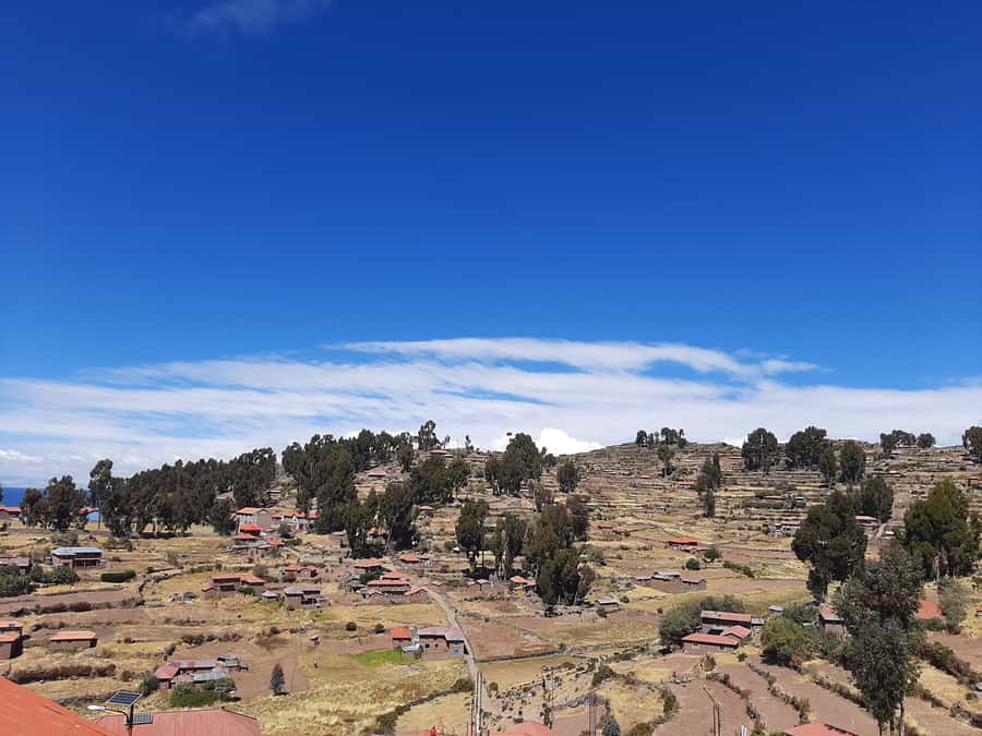 LAKE TITICACA 2-DAY EXCURSION: UROS AMANTANI AND TAQUILE + 3 MEALS - Day 1: Puno Departure, Uros, and Overnight on Amantani
