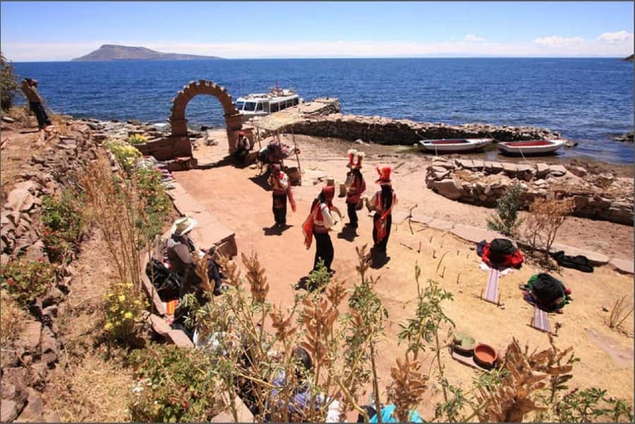 Lake Titicaca 2-Day Tour to Uros, Amantani and Taquile - Amantani homestay: sleep in the real rhythm of the island