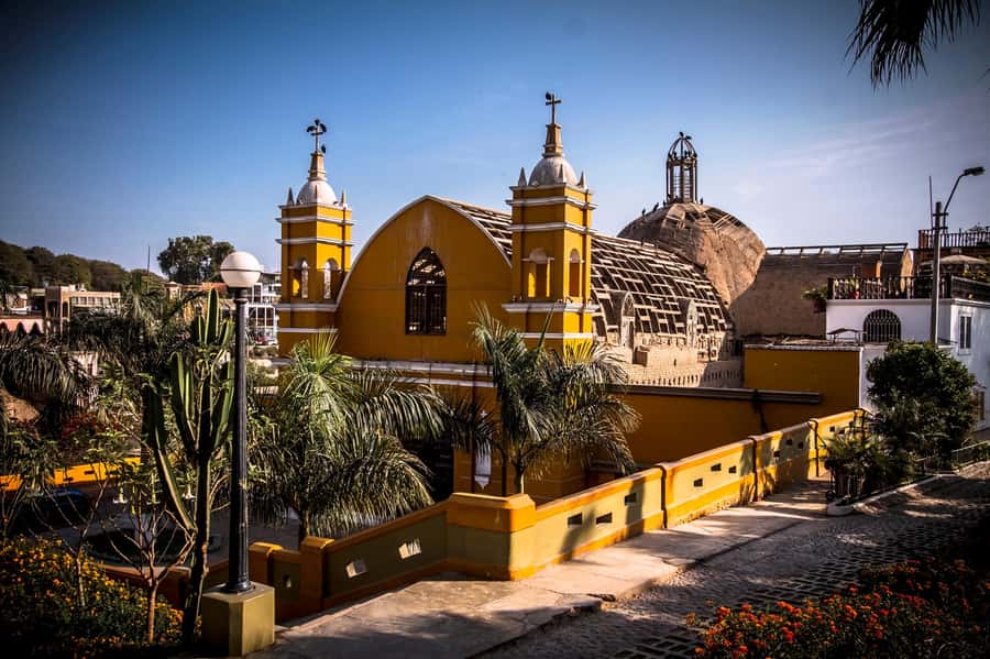 Lima: Barranco and Temple of Pachacamac Half Day Tour - Timing and pacing: does 4 hours work?