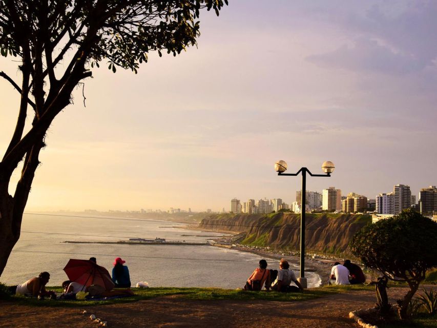 Lima: City Sightseeing Panoramic Bus Tour - Costa Verde in 2 Hours: What This Panoramic Loop Really Delivers