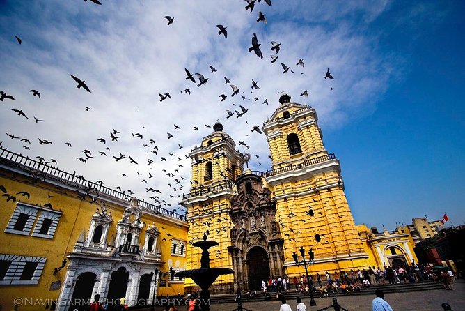 Lima City Tour. Pre-Hispanic, Colonial and Modern Tour. - Cathedral of Lima, museum time, and Francisco Pizarro’s crypt