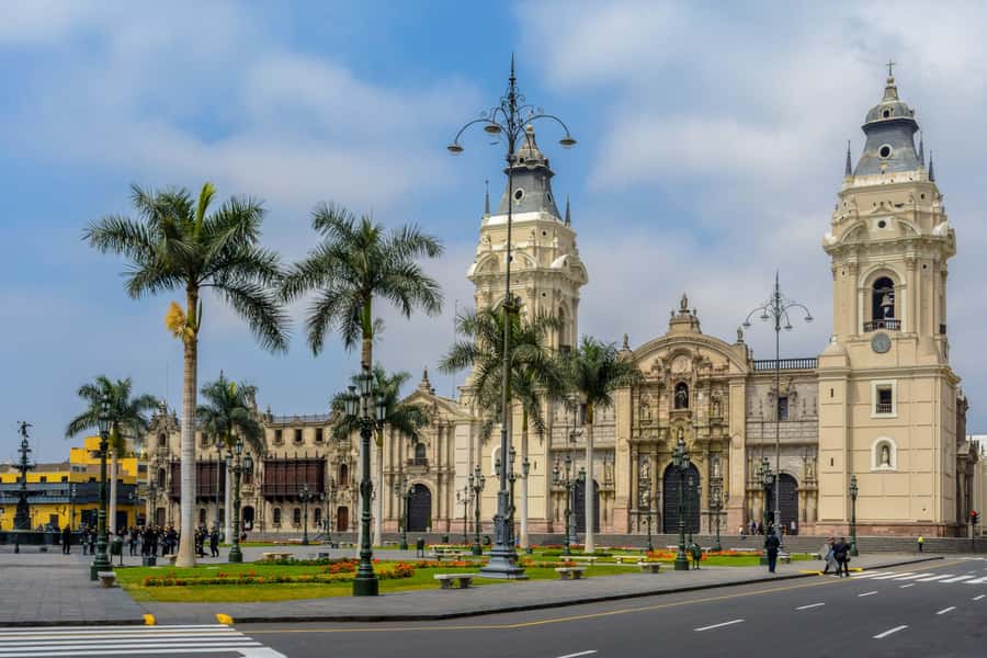 Lima Full-Day Main Attractions Tour - Why this 9-hour route works for first-time Lima visits