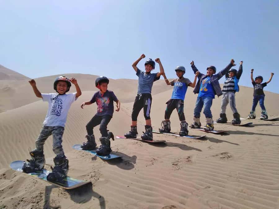 LIMA|| FullDay excursion to the Nazca Lines+Huacachina Oasis - Price and value: what $390 really includes, and what you’ll likely pay extra