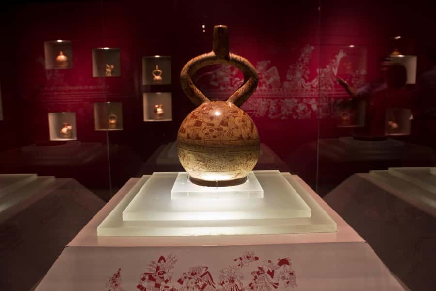 Lima: Half-Day Private Lima City Tour and Larco Museum - Price and Value: Is $122 Worth It for Four Hours?