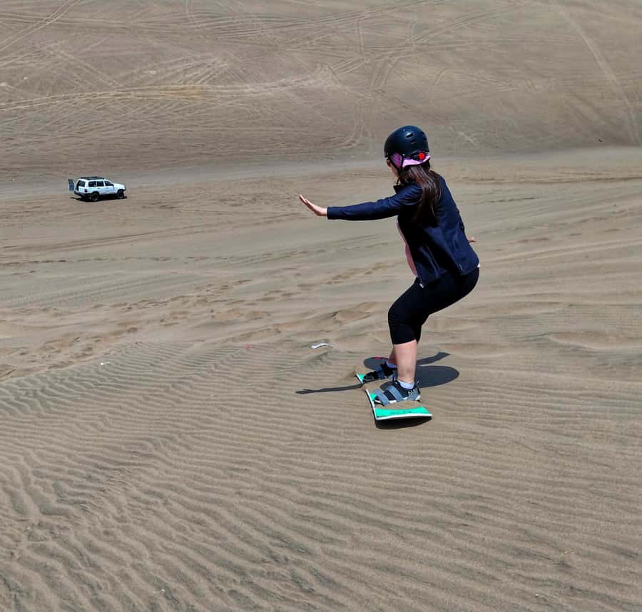 LIMA: HALF-DAY SANDBOARDING TOUR - Safety rules you should actually respect