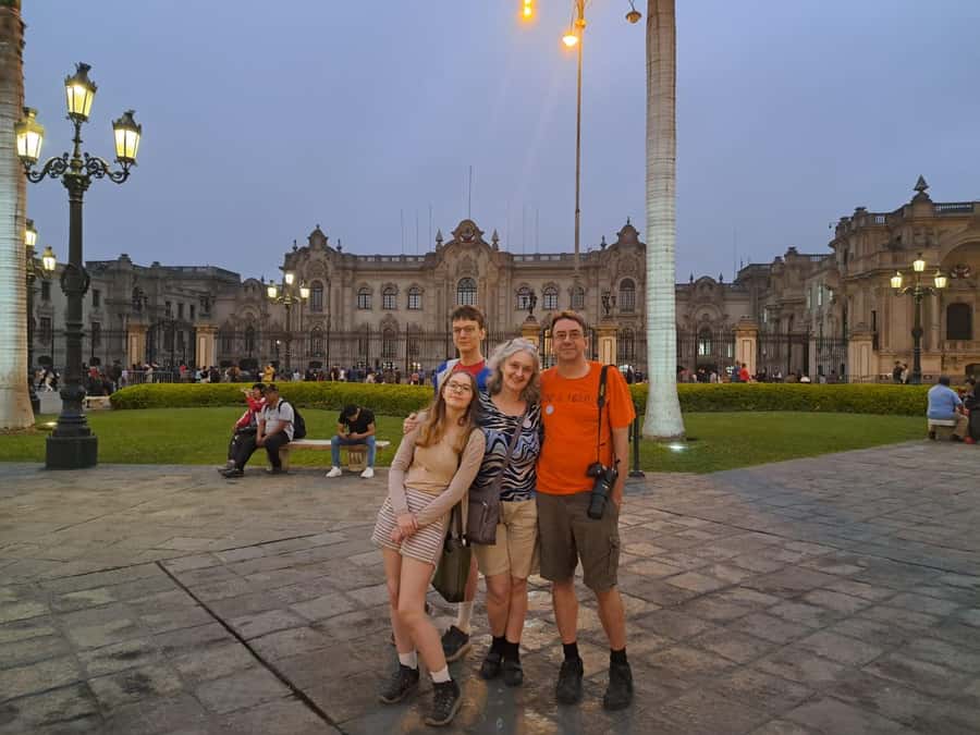 Lima: Historic Downtown, Miraflores & Catacombs Private Tour - A 4-Hour Mix of Cercado, San Isidro, and Miraflores