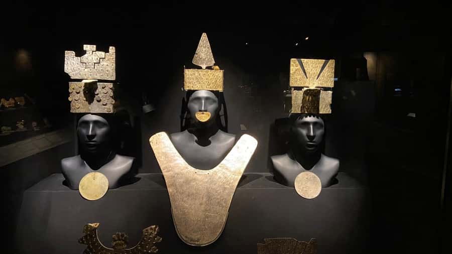 Lima: Huaca Ruins and Larco Museum at Night with Dinner - Price and value: what you’re paying for with a $100 ticket