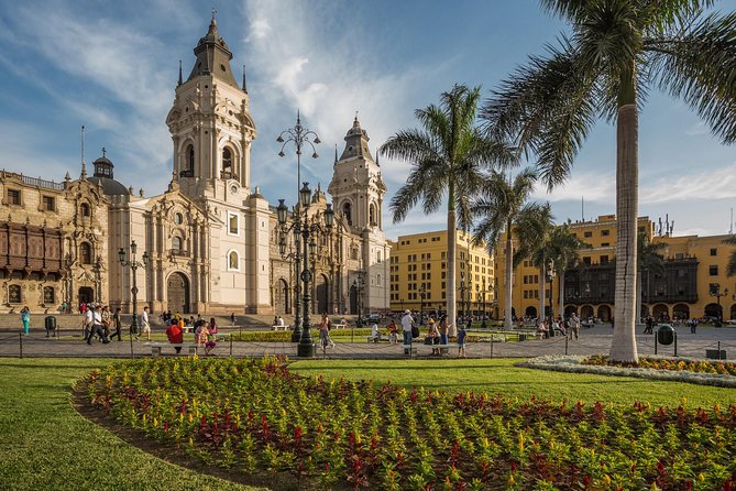 Lima in a Day: City Sightseeing Tour, Larco Museum and Magic Water Circuit - Price and value: what $257.60 buys you in real life