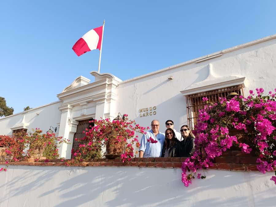Lima: Larco Museum Entry Ticket & Guided Tour with Pickup - The Guided Walk: Offerings, Human Sacrifices, and What the Art Is Saying