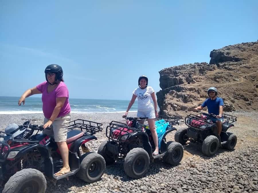 Lima: Lunuhuaná Extreme All In + Cerro Azul + Rafting + ATV + Canopy - Lunahuana city time: Plaza de Armas, colonial church, and craft browsing
